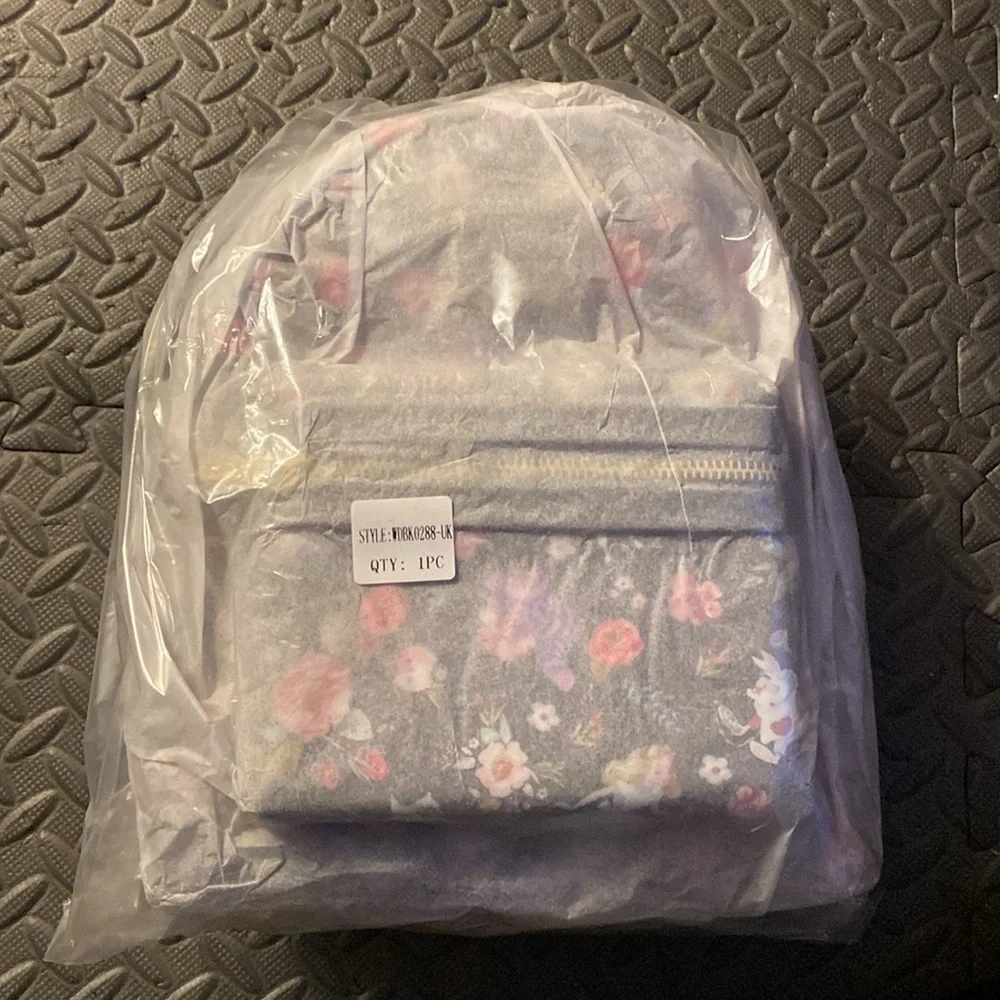 Loungefly Disney Alice In Wonderland Floral All Over Black Mini Backpack - Picture 3 of 4